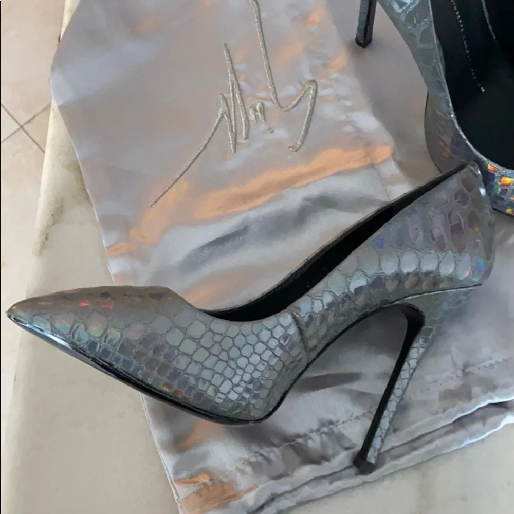 Giuseppe Zanotti RARE Mirrored Leather Silver Pumps